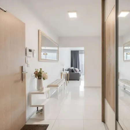 Senec, Slnecne Jazera Near Aquapark * Сенец