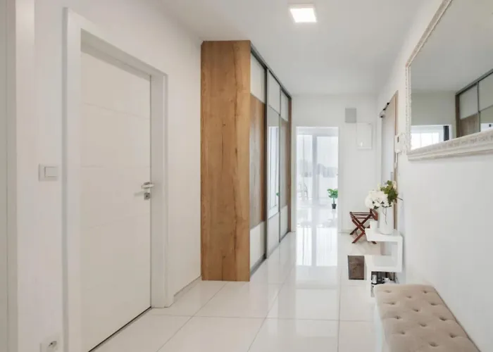 Апартаменты Senec, Slnecne Jazera Near Aquapark